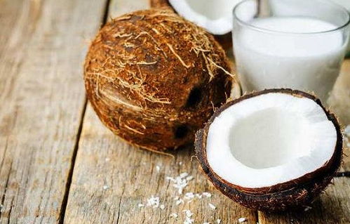 夏季的美味食品椰子,清涼解渴 補氣健脾 利尿消腫,功效多多